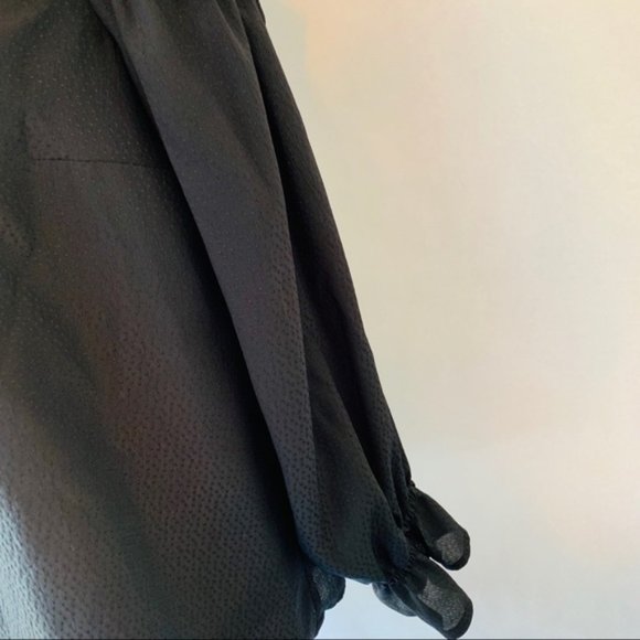 1. State Black Cold Shoulder Top Medium Blouse - Picture 4 of 8